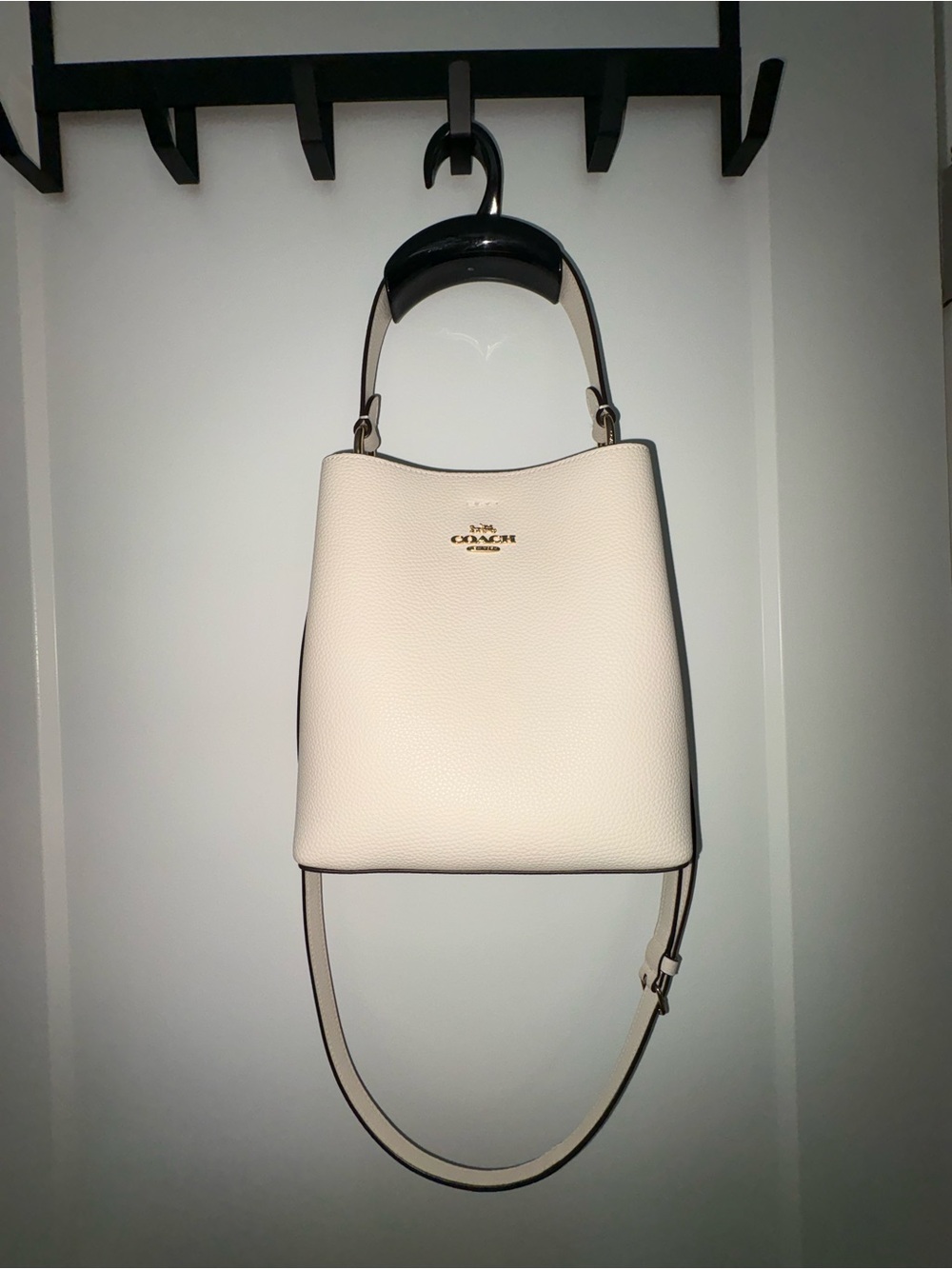 Coach Bucket Bag with Wallet & Wristlet in Chalk - Picture 2 of 16